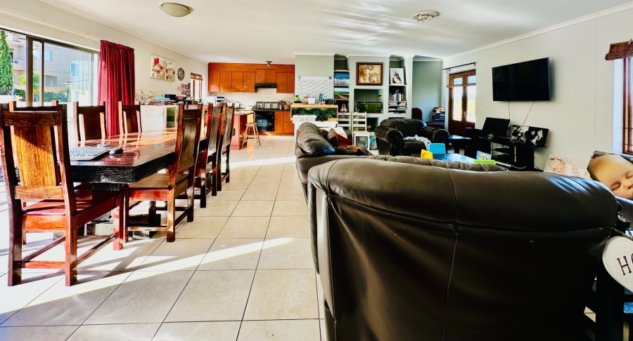 3 Bedroom Property for Sale in Onrus Western Cape
